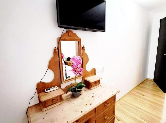 Veronica 3* 데포리노드